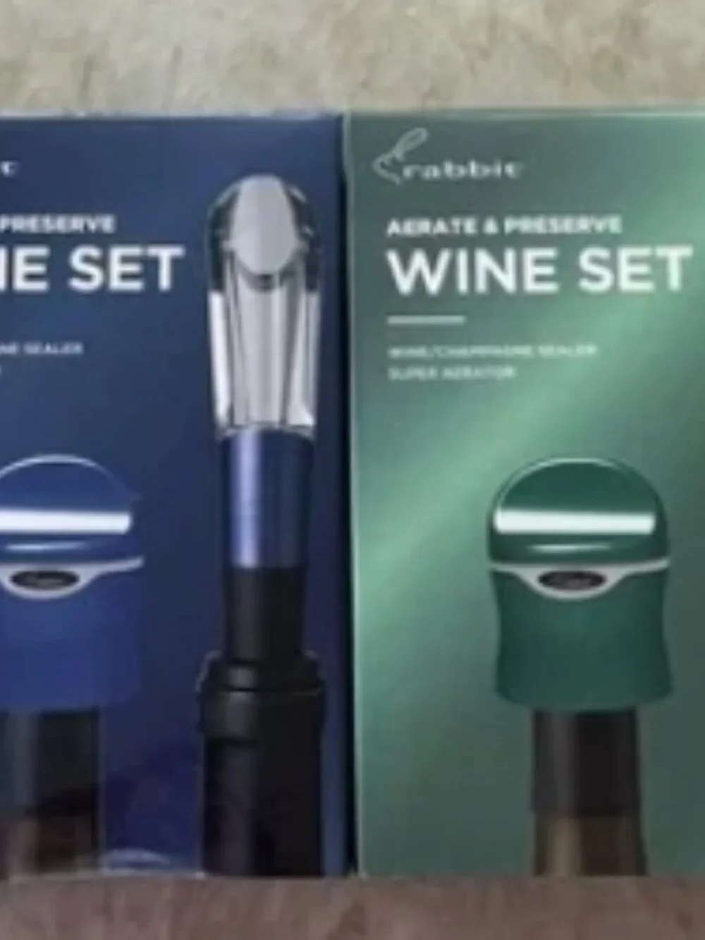 NWT Rabbit Aerate & Preserve Champagne Sealer 4 Pc Set / Wine Set